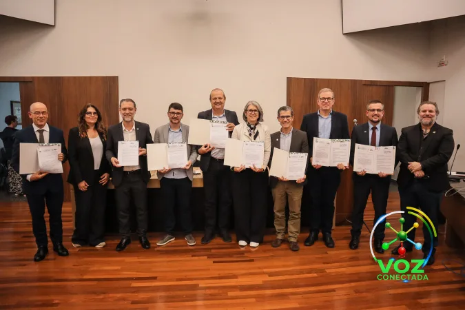 Paraná e instituto português assinam acordo para doutorado em tecnologia agroalimentar
