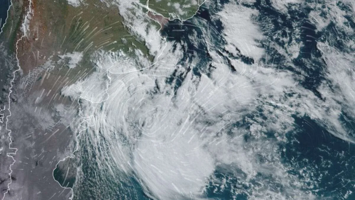 Tempestade a vista: Ciclone extratropical faz sua passagem impressionante pelo Sul