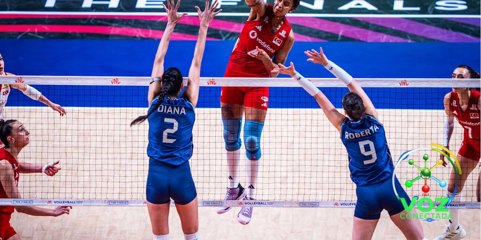 Brasil perde de virada para a Turquia e fica com o vice na Liga das Nações de vôlei feminino
