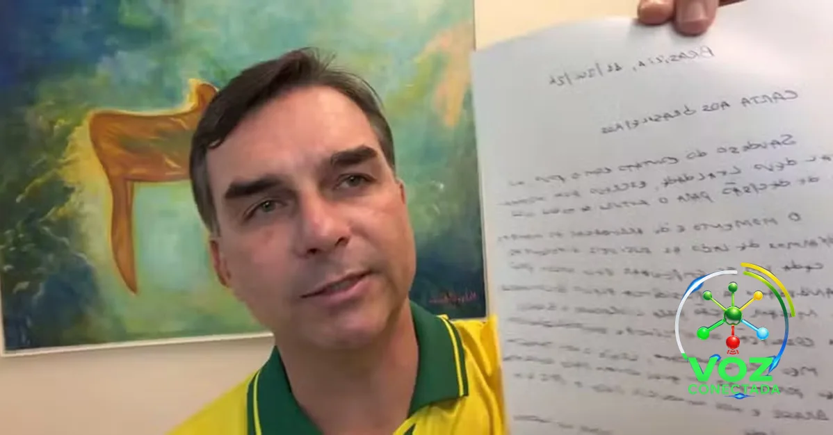 Moraes suspende por 90 dias as visitas de Flávio a Bolsonaro após carta lida em live