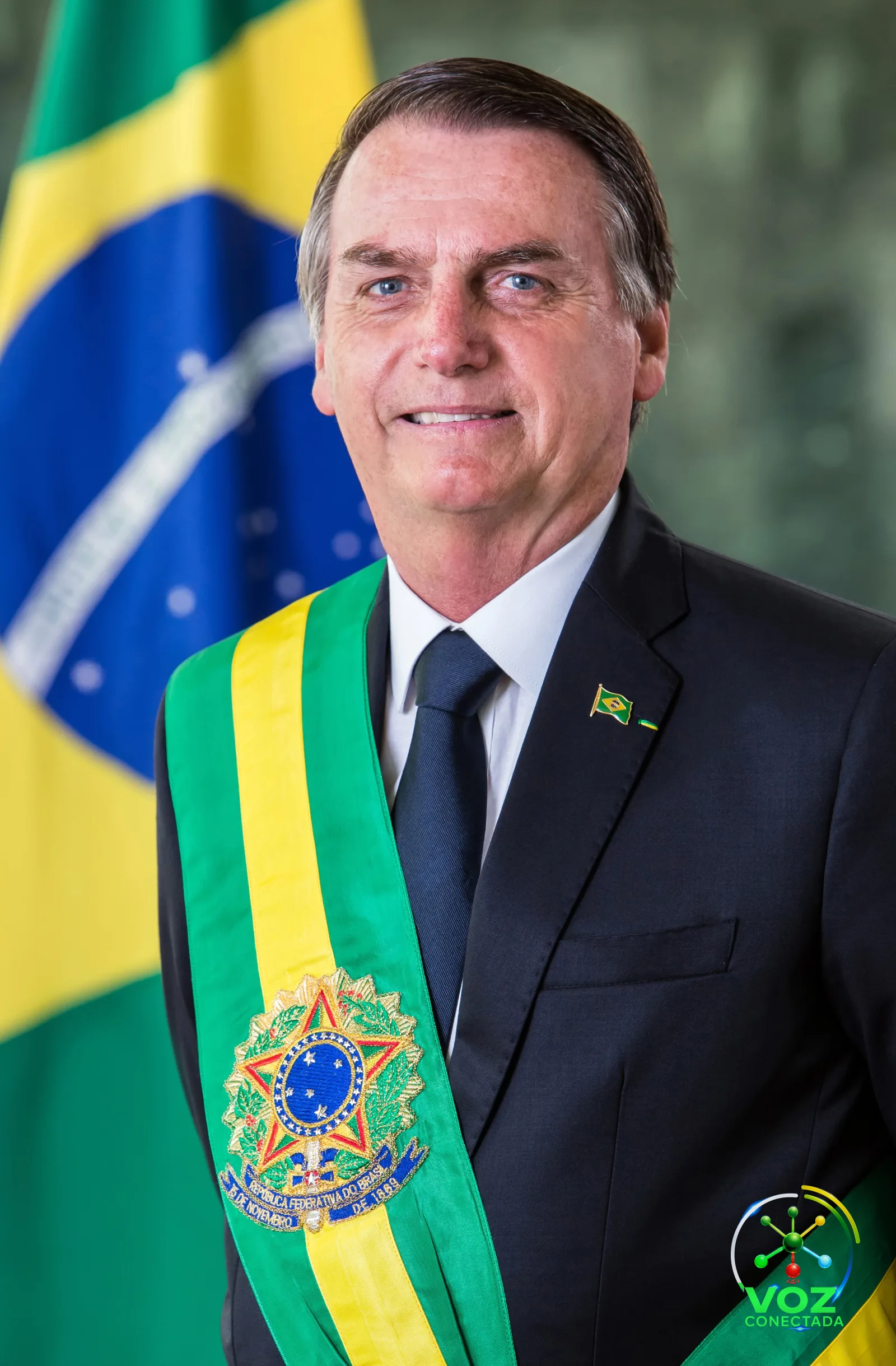 Moraes proíbe visitas a Bolsonaro por 30 dias após carta lida por Flávio nas redes