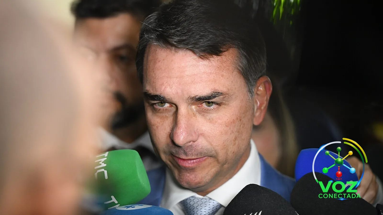 PL registra no TSE a chapa de Flávio Bolsonaro com Alfredo Gaspar horas depois de filiação falsa travar o pedido