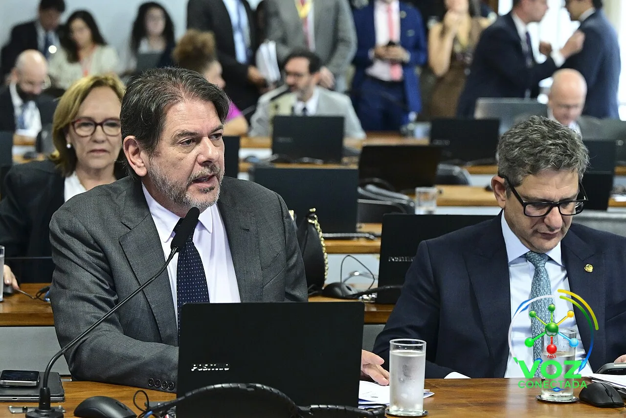 Relator mantém o texto da Câmara e a PEC da Segurança fica pronta para votação na CCJ