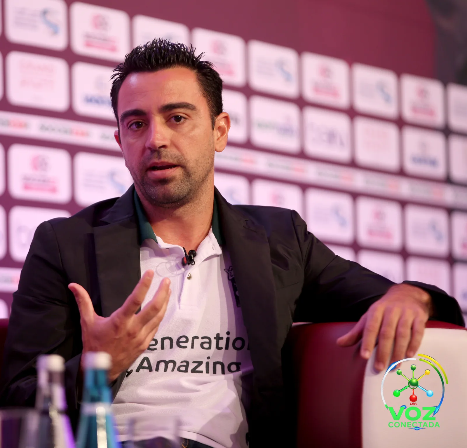 Holanda anuncia Xavi Hernández como técnico até a Copa de 2030