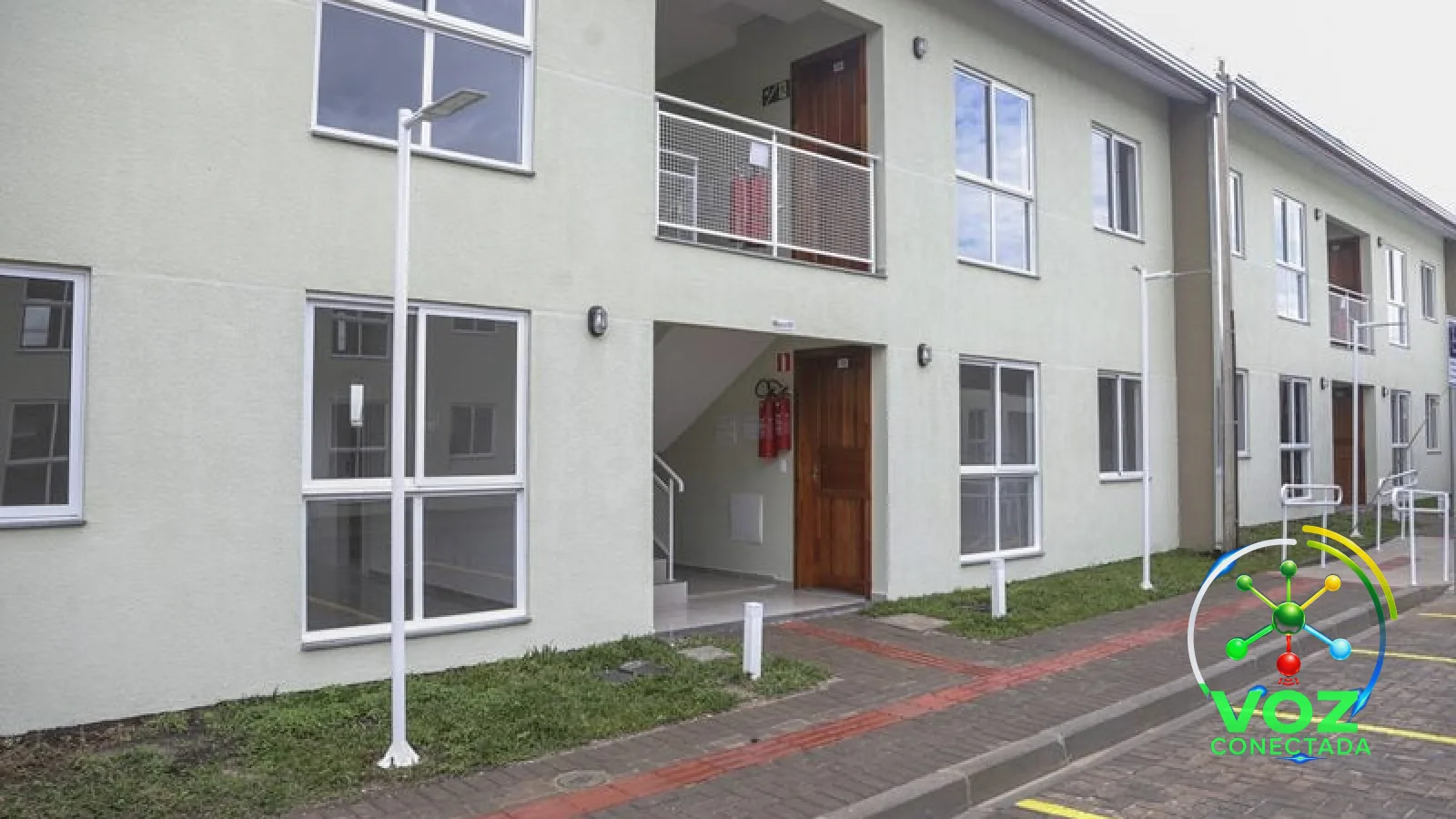 Curitiba entrega 36 casas e fecha capítulo de vulnerabilidade às margens do Atuba