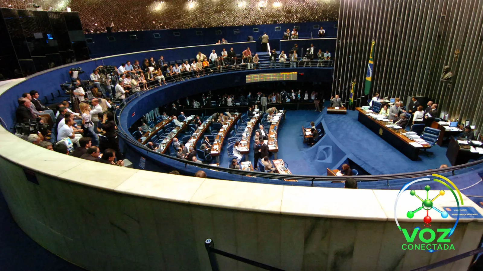 Lula diz que metade do Senado está "apodrecida"