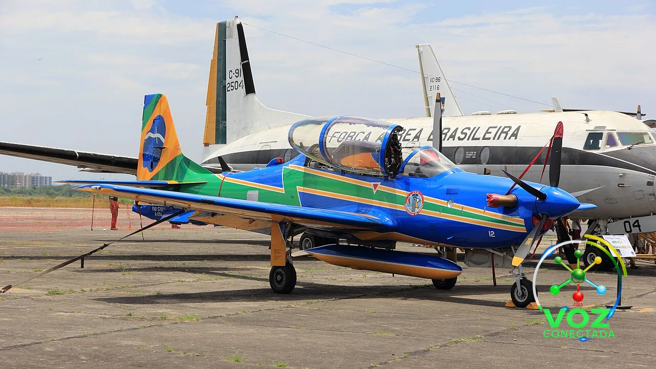Caças da FAB fazem tiro de detenção e forçam pouso de avião vindo da Bolívia em Mato Grosso do Sul