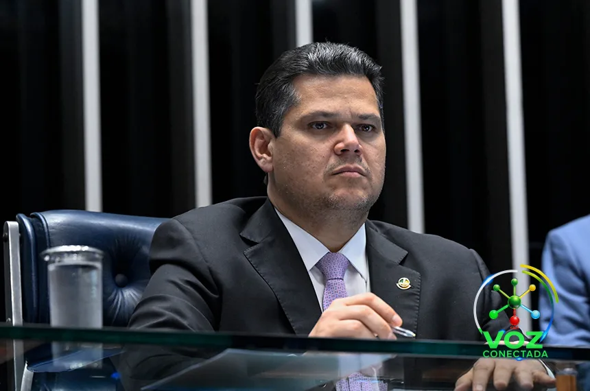 Alcolumbre destrava PEC do fim da escala 6x1, PEC da Segurança e projeto das terras raras