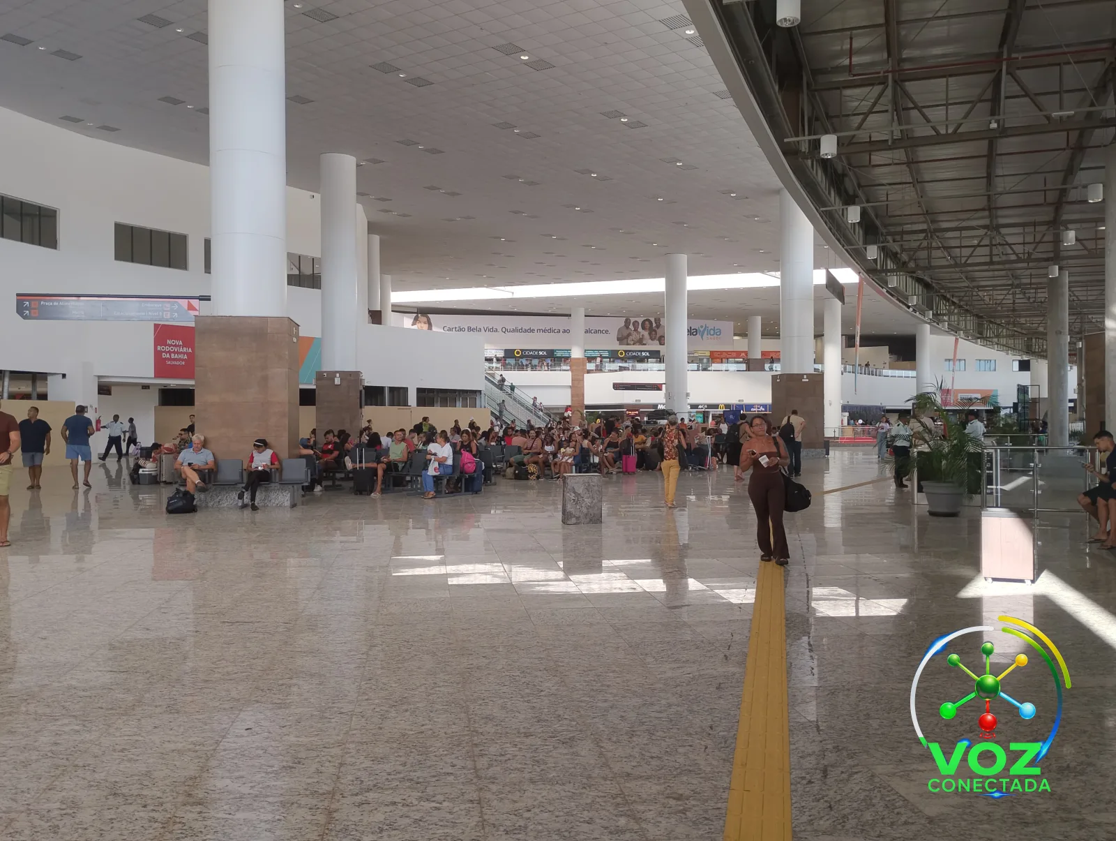 Saguão de terminal rodoviário