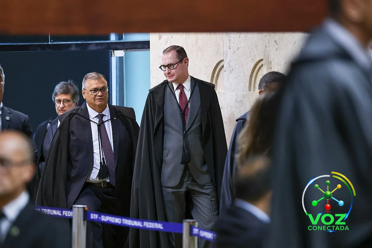 STF suspende por até 90 dias a decisão sobre investigar Moraes depois de pedido de vista de Dino em sessão marcada por bate-boca