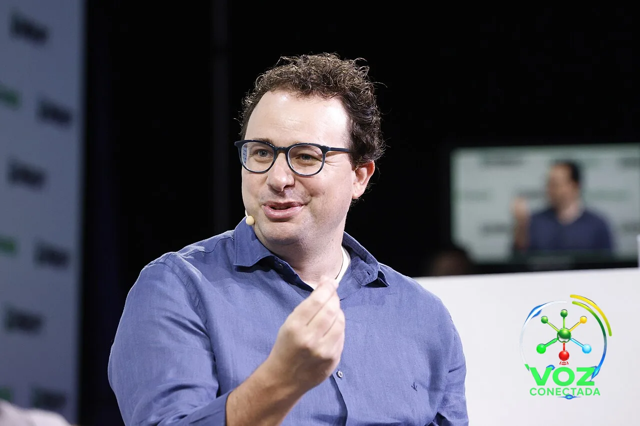 CEO da Anthropic pede freio no avanço da inteligência artificial, Altman e Musk concordam e as ações de chips derretem no mundo todo