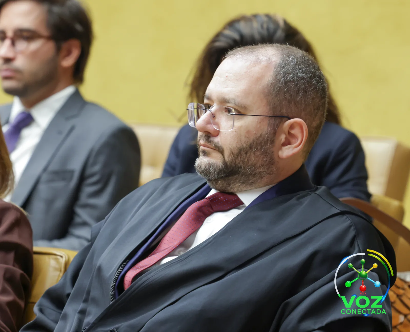 Moraes, Gilmar e Zanin pedem acesso ao celular de Vorcaro; Mendonça diz que abertura só serve para tumultuar o julgamento