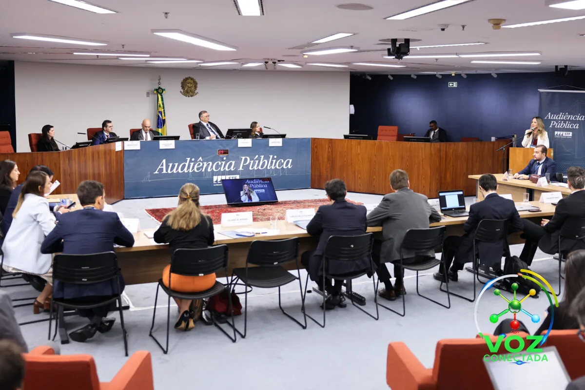 Dino diz que emendas concentram poder sem responsabilidade e deixa julgamento para depois da eleição